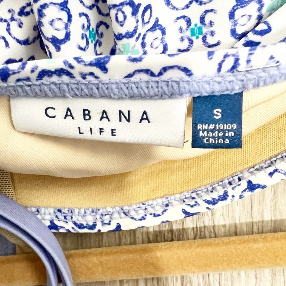 Cabana Life One Piece Light Blue Padded Swimsuit Size Small
